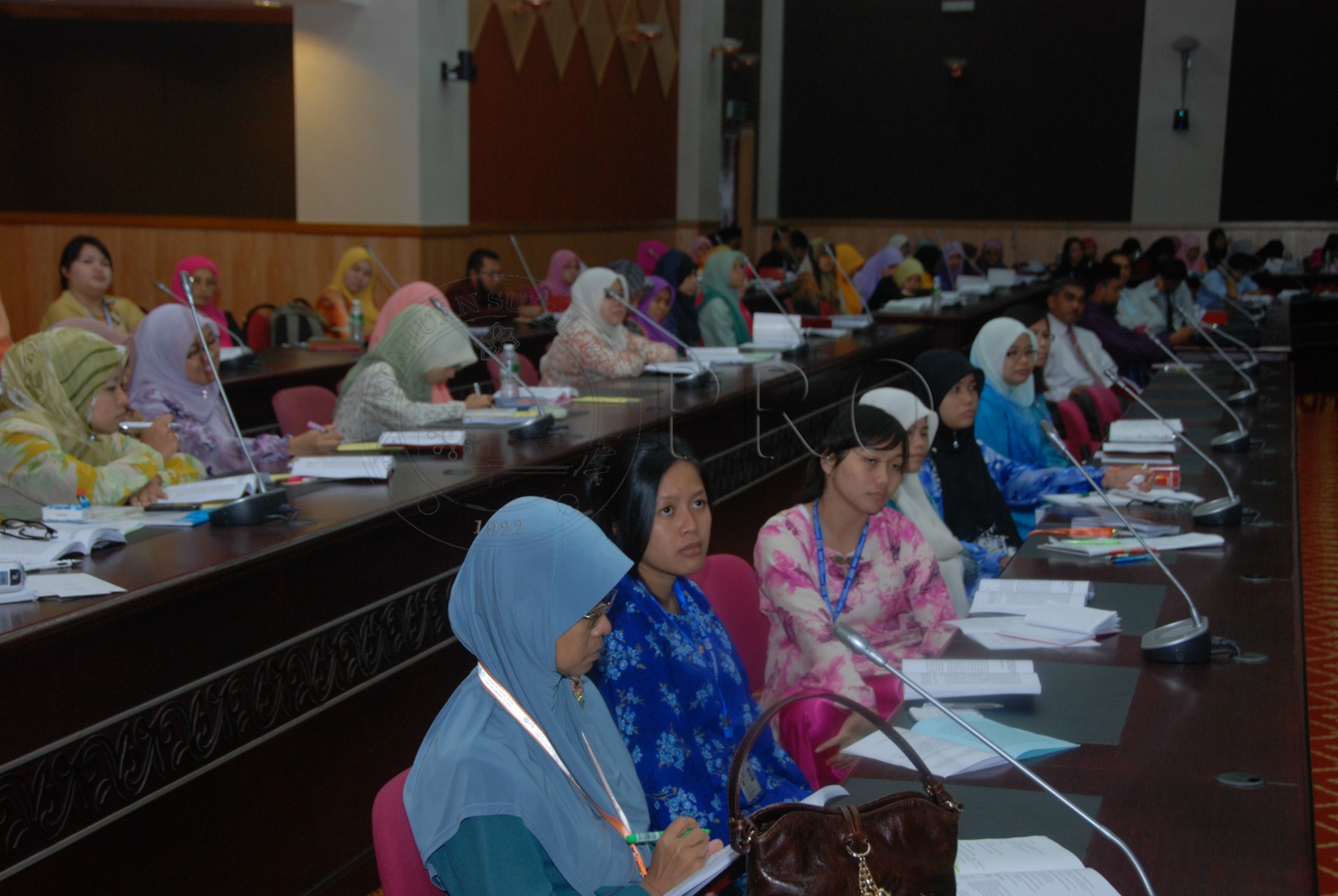 PRO 12 118 sastera DSC 5618